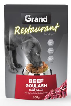 GRAND kaps. deluxe pes Restaur. 100% hovězí guláš 300g